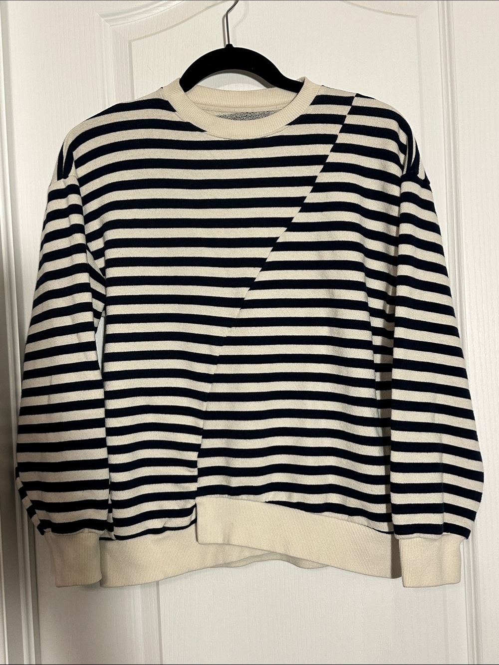 Zara Ivory and black Striped Crewneck Sweater - Picture 2 of 4